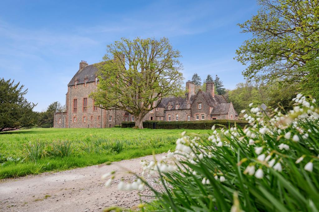 Formakin Estate Houston Road, Bishopton, Renfrewshire, PA7 5NX 5 bed