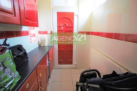 44 Clifton Road, London, E7 8QE