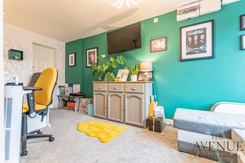 14 Hexham Close, Netherton, Bootle, L30 1BD
