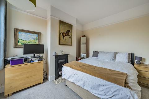 74 Ashburnham Road, Northampton, NN1 4RA