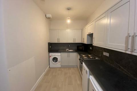 5 bedroom flat to rent, Marchmont Road, Marchmont, Edinburgh, EH9