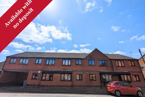 1 bedroom flat to rent, Drakes Court, East Street, Grantham, NG31