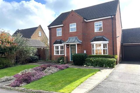 4 bedroom detached house for sale, Stroud Close, Banbury, OX16 3ZN