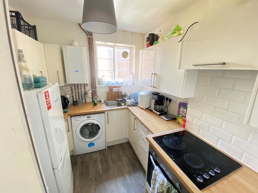 Kitchen T202305311103.jpg