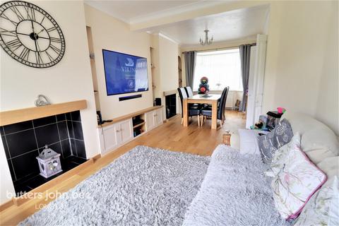 3 bedroom semi-detached house for sale, Lightwood Road, Stoke-On-Trent