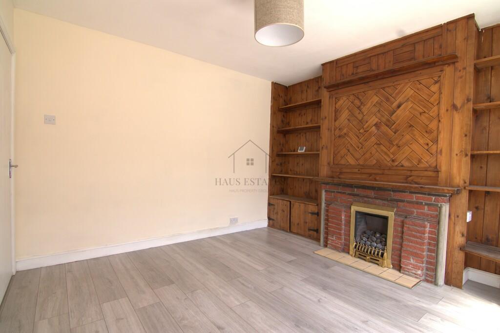 Harcourt Street, Newark, Newark 3 bed semidetached house £900 pcm (£