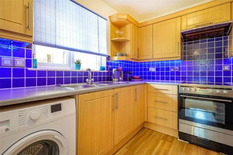 30 Bridge Meadows, Liss, GU33 7JY