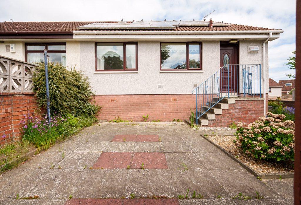 Coldstream Avenue, Leven, Fife 3 bed semidetached bungalow £190,000