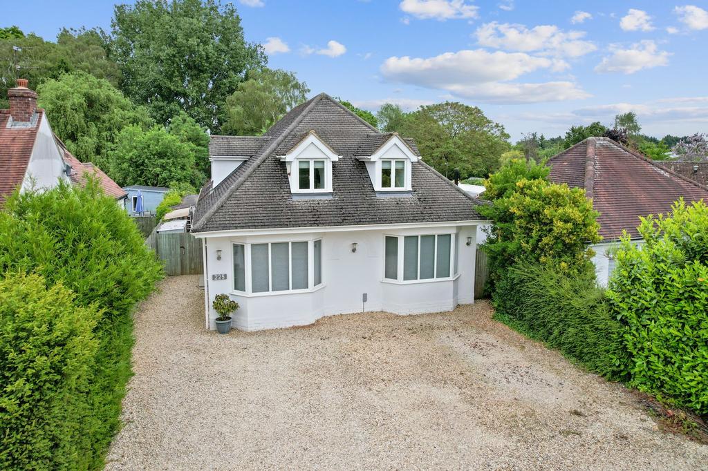 Whitecross, Abingdon, OX13 4 bed detached house for sale £695,000