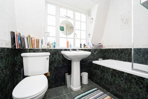 79 Ealing Village, London, W5 2EA