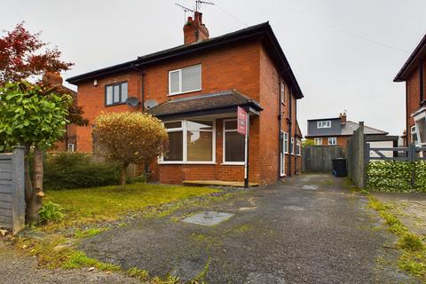 3 bedroom semi-detached house to rent, St Johns Road, Harrogate, HG1