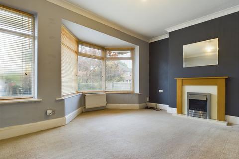 3 bedroom semi-detached house to rent, St Johns Road, Harrogate, HG1