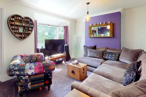 2 bedroom bungalow for sale - Cokeham Road, Sompting, West Sussex, BN15