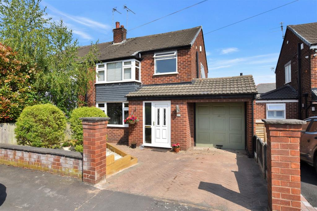 Pelham Road, Thelwall, Warrington 3 bed semidetached house for sale