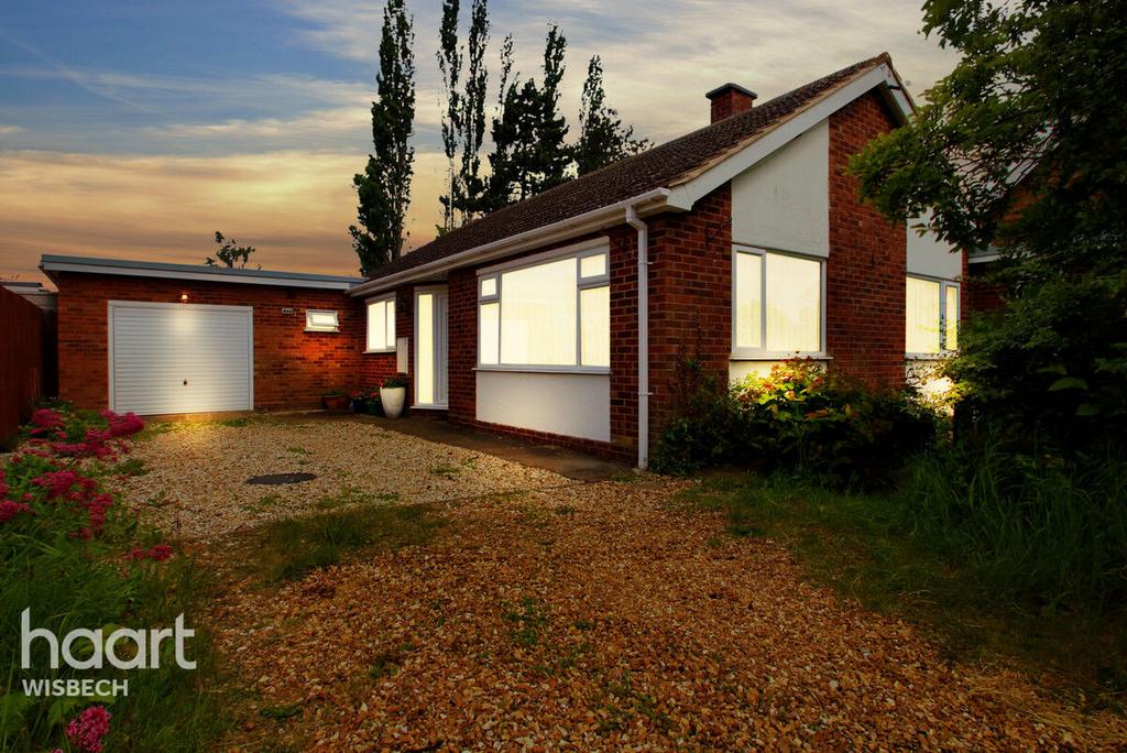 Salts Road, West Walton 3 bed bungalow for sale £325,000