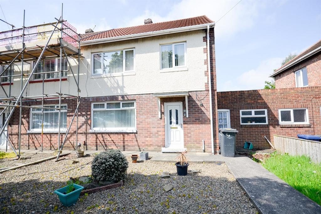Edinburgh Road, Jarrow 3 bed semidetached house for sale £110,000