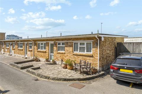3 bedroom bungalow for sale - Chaddesley Glen, Sandbanks, Poole, Dorset, BH13