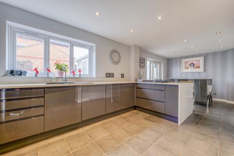 3 Fernwoods, Birmingham, B32 3RL