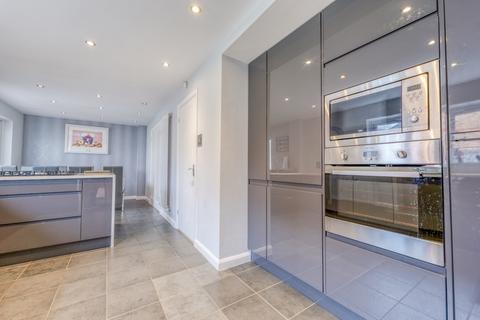 3 Fernwoods, Birmingham, B32 3RL