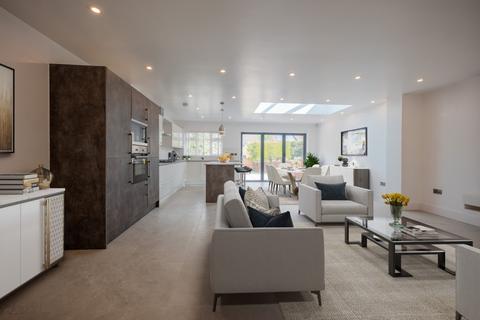 182 Castlecroft Road, Wolverhampton, WV3 8NB