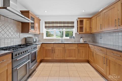 5 bedroom detached house for sale - Plough Hill Road, Nuneaton, Warwickshire, CV10