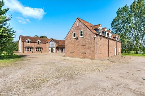 7 bedroom equestrian property for sale, Swinderby Road, Collingham, Newark, Nottinghamshire, NG23