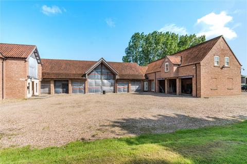 7 bedroom equestrian property for sale, Holme Farm, Swinderby Road, Collingham, Newark, NG23