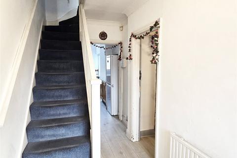 3 bedroom house to rent, Warden Avenue, Harrow, HA2