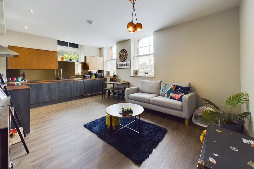 Earls Street, Thetford 2 bed ground floor flat for sale £200,000