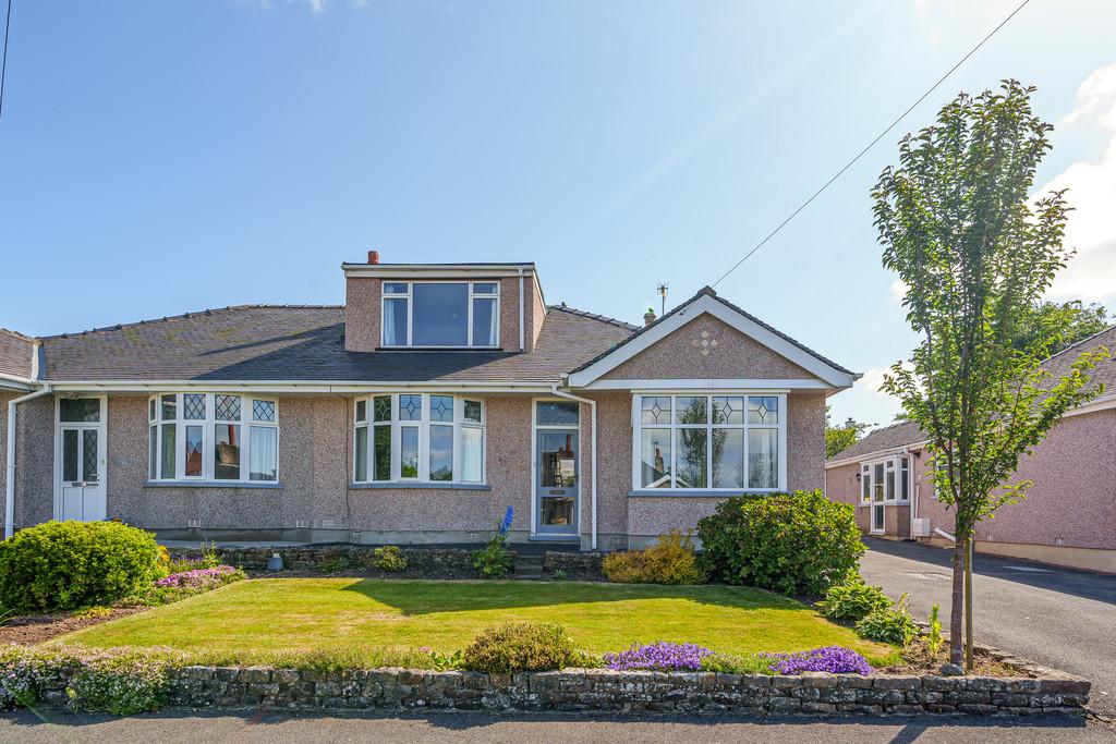 24 Sunningdale Avenue