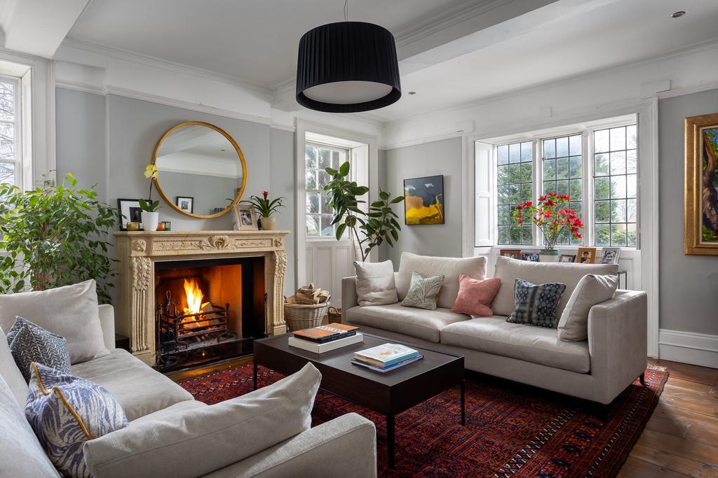 Frampton Mansell GL6 6 bed detached house for sale £1,450,000
