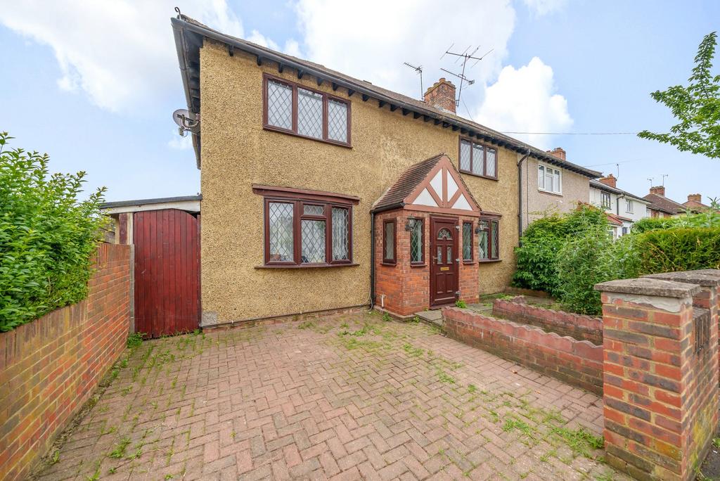 Ernest Road, Kingston Upon Thames, KT1 5 bed semidetached house to