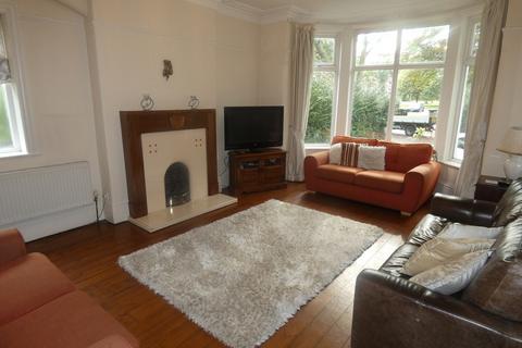 5 bedroom semi-detached house for sale, 11 Wood Road