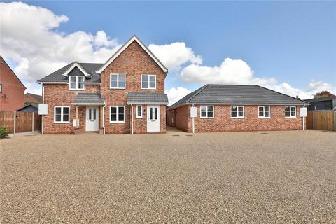 3 bedroom semi-detached house for sale - Melton Road, Wymondham, Norfolk, NR18