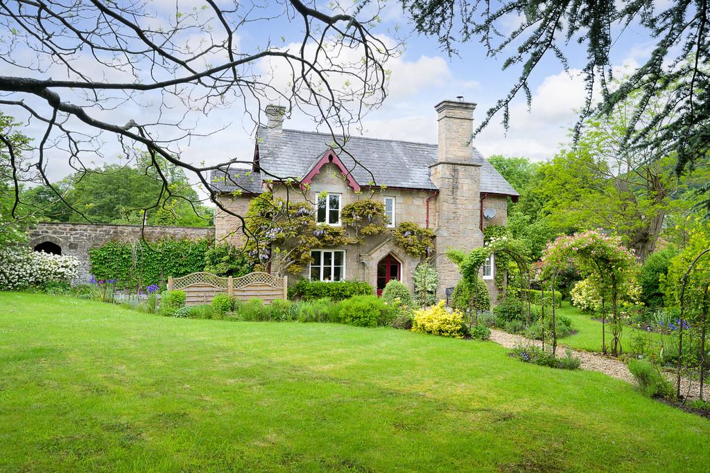 Coughton, RossonWye 4 bed detached house for sale £1,150,000