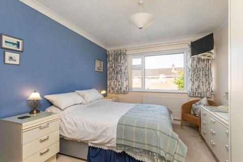 3 Burns Close, South Wonston, Winchester, SO21 3HG