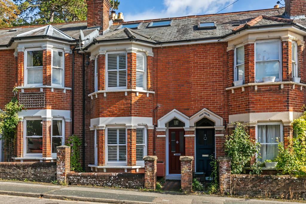 Brassey Road, Winchester, SO22 4 bed terraced house for sale £825,000