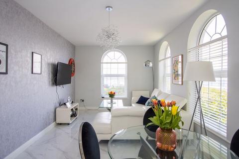 1 bedroom ground floor flat for sale - John Batchelor Way, Penarth