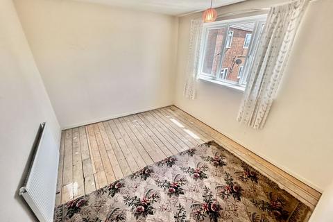 4 bedroom terraced house for sale - Birchgrove, Llanharry CF72 9HY