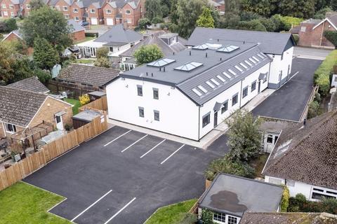 Apartment 8, Majestic House, 58 Cross Road, Albrighton, Wolverhampton, WV7 3QT
