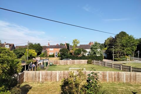 2 Barton Road, Clutton, Chester, CH3 9EP