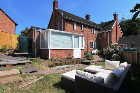 2 Barton Road, Clutton, Chester, CH3 9EP