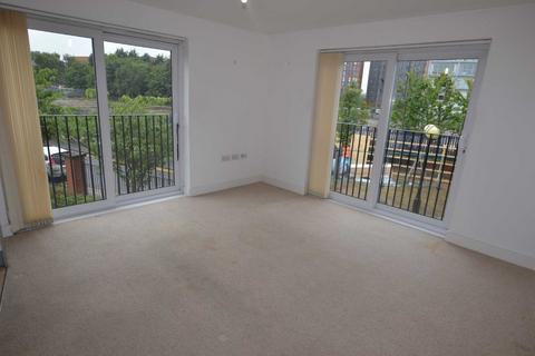 2 bedroom flat to rent, Steele House, Woden Street, Salford, M5