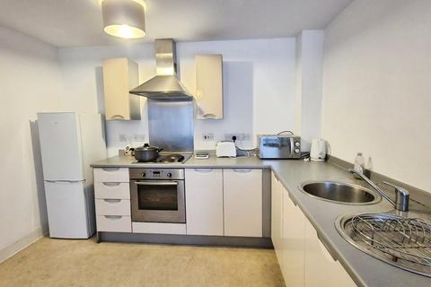 2 bedroom flat to rent, Steele House, Woden Street, Salford, M5
