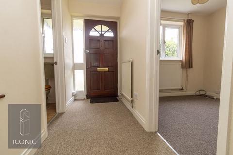 4 bedroom detached house to rent, The Street, Ringland, Norwich
