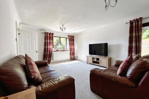 46 Beechwood Grove, Pencoed, Bridgend, CF35 6SU