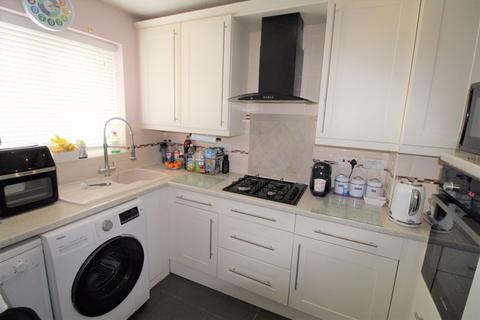 2 bedroom semi-detached house for sale, Mayfields Drive, Brownhills, WS8 7NJ