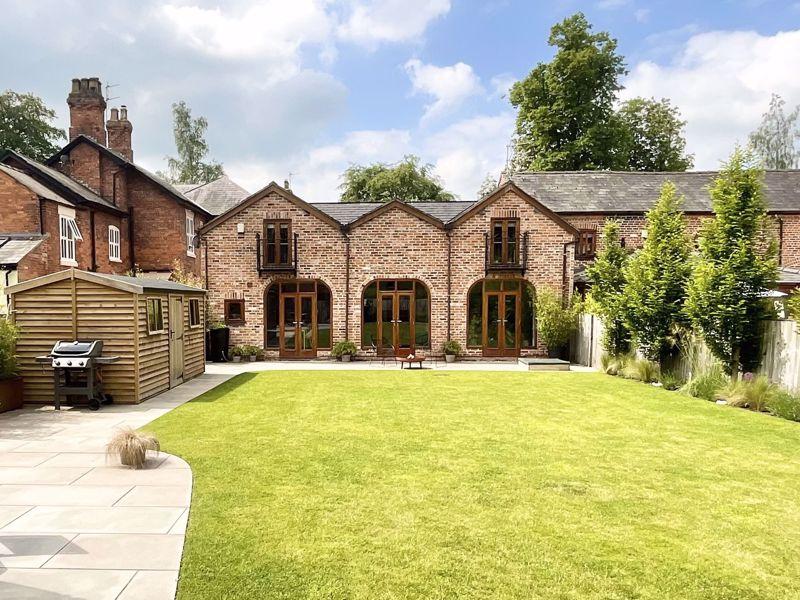 Meadowcroft, London Road, Stapeley, Nantwich, Cheshire 4 bed barn conversion for sale £625,000