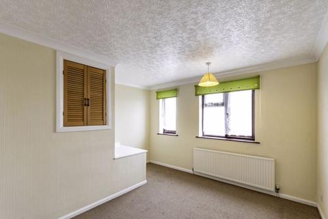 2 bedroom semi-detached house for sale - The Croft, Retford