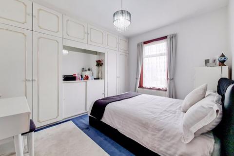 20 Victoria Avenue, Hounslow, TW3 3ST